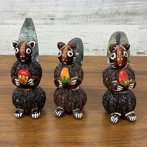 Vintage Squirrel Hand Carved Hand Painted Wood Squirrels‎ with Nuts 4' lot of 3